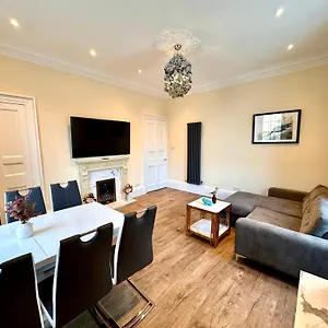 Georgian Luxury - Superfast Wifi - Parking Available Edinburgh
